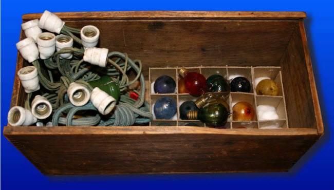 first-edition-christmas-lights1