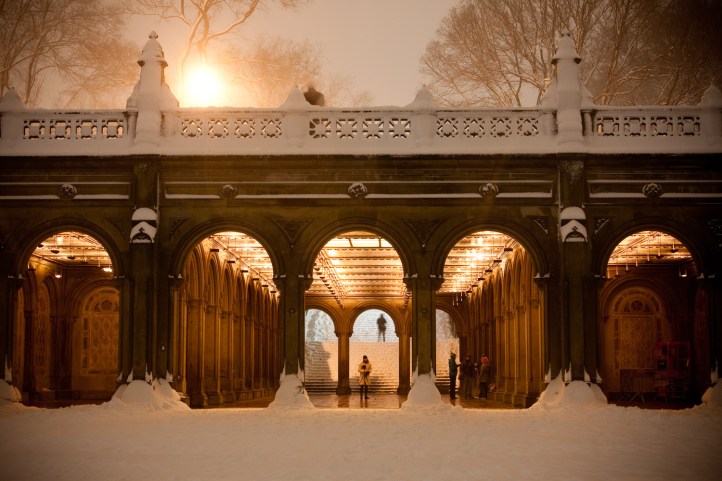 bethesda_terrace_snowstorm_dusk_large