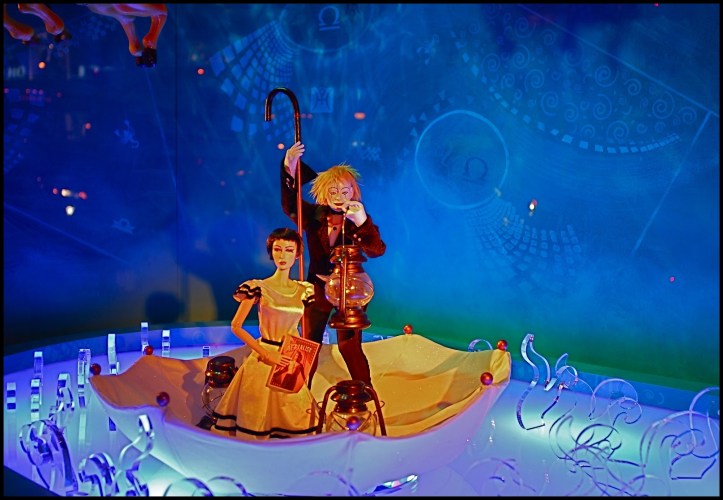 Bloomingdale's Cirque du Soleil01