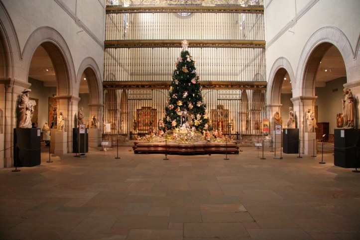 Metropolitan Museum of Art Christmas Tree