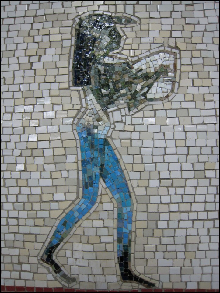 Artemis, Acrobats, Divas and Dancers07