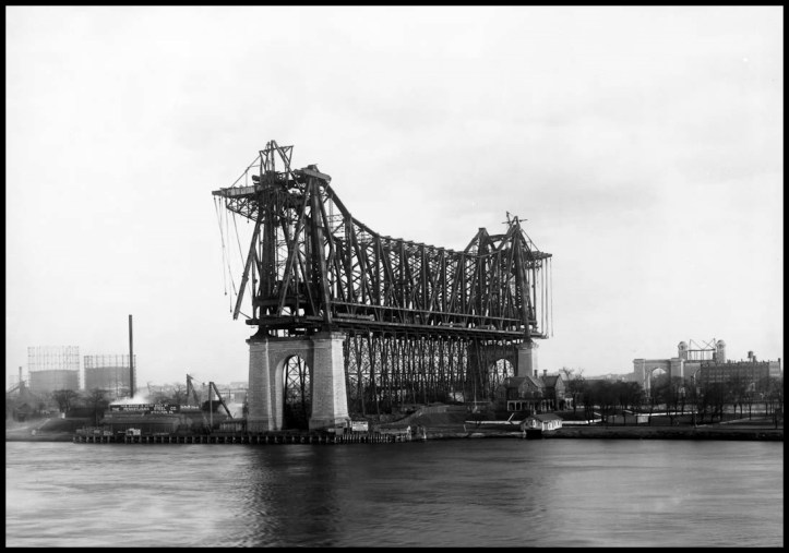 Queensboro Bridge Under Construction, 1907