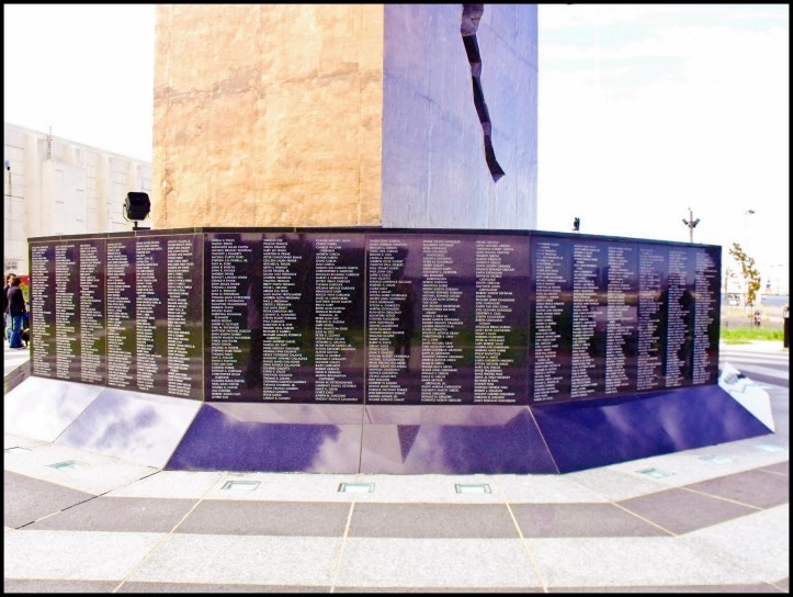 A la Lucha contra el Terrorismo Mundial 3