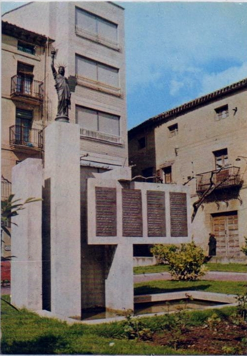 Aspecto del monumento hasta 1987
