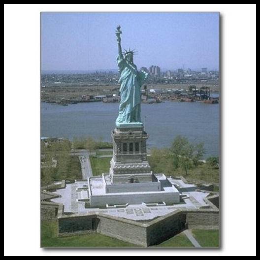 Estatua de la Libertad_Postal c4bd3f98a0476b91650981177cebb5b1
